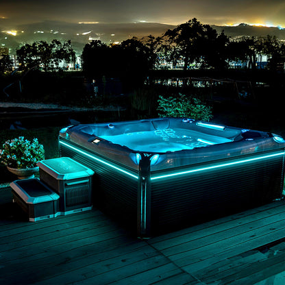 Wellis Everest Life Premium hot tub – outdoor lifestyle