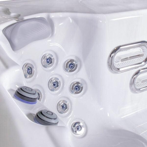 Amazon Riverjet Swim spa