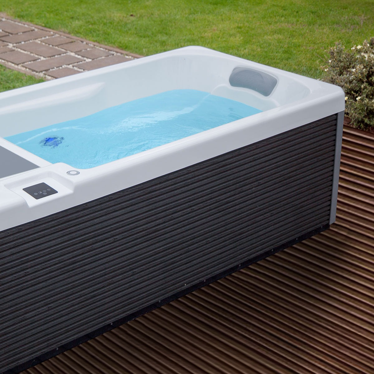 Iceland Pro P&P Cold Plunge