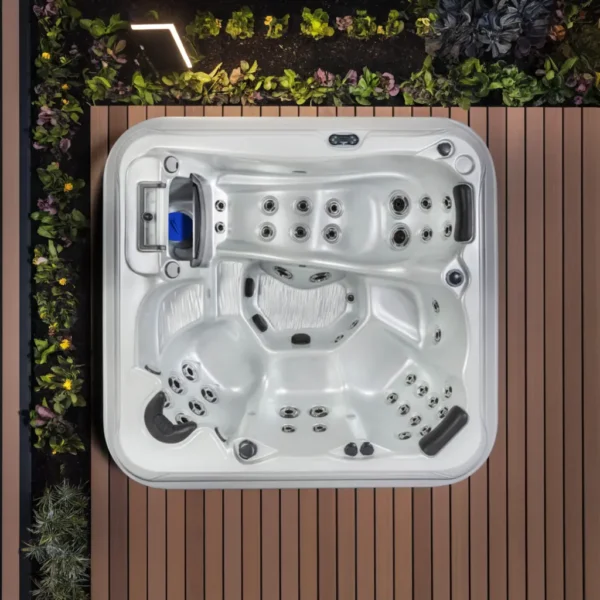 Kawai 745L 6-Person Hot Tub - Elegant Comfort & Therapy Spa